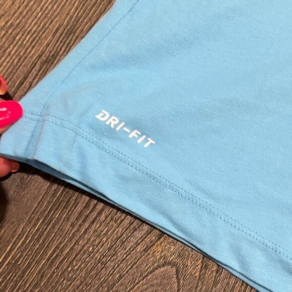 NWOT Nike Dri-Fit T-Shirt Short Sleeve Relaxed Fit Crew Neck Pullover Blue M - Picture 2 of 5